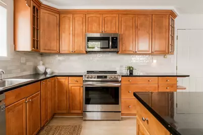 235 Cardinal Medeiros Avenue, Cambridge, MA 02141 - Photo 13