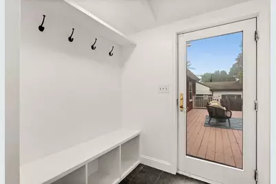 318 Mystic St, Arlington, MA 02474 - Photo 15