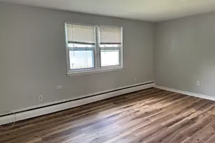 12 Essex St, Quincy, MA 02171 - Photo 3