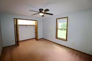 21 Pleasant St, Merrimac, MA 01860 - Photo 7