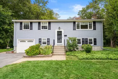 4 Woodmere, Framingham, MA 01701 - Photo 1