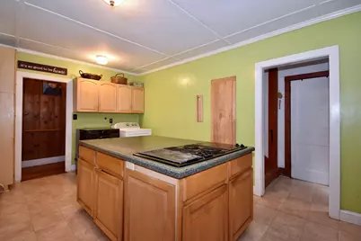 329 Wareham Rd, Marion, MA 02738 - Photo 15