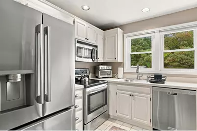 52 Pickman Rd #3B, Salem, MA 01970 - Photo 11