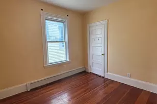 32 Raven St, Boston, MA 02125 - Photo 3