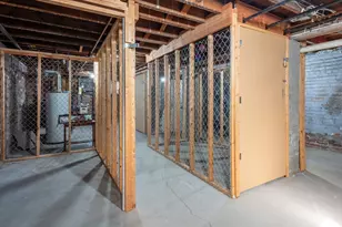 428 E 3rd St, Boston, MA 02127 - Photo 9