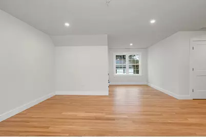 110 Friendship St, Billerica, MA 01821 - Photo 15