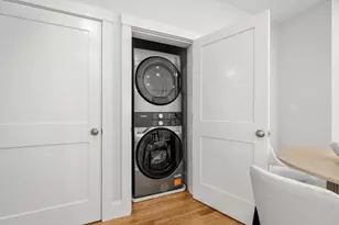 9 Downer Ct, Boston, MA 02122 - Photo 11