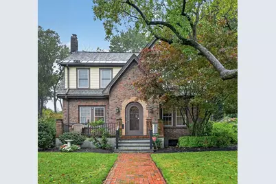 14 Houston St, Boston, MA 02132 - Photo 1