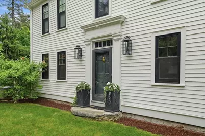 822 Main Street, Hingham, MA 02043 - Photo 3