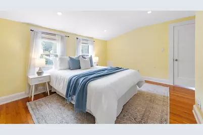 22 Ash St, Melrose, MA 02176 - Photo 29