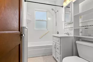 11-11A Concord St, Lynn, MA 01902 - Photo 11