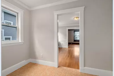 106 Poplar St #1, Watertown, MA 02472 - Photo 9