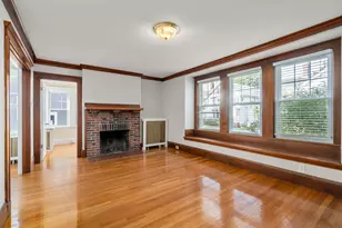 106 Poplar St, Watertown, MA 02472 - Photo 3