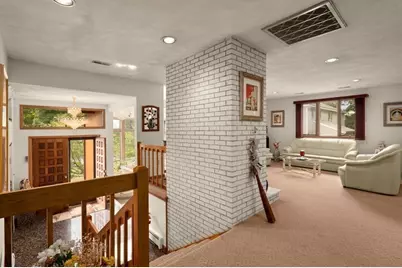 5 Lee Ave, Burlington, MA 01803 - Photo 9
