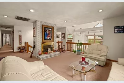 5 Lee Ave, Burlington, MA 01803 - Photo 13