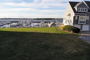 700 Shore Dr, Fall River, MA 02721 - Photo 9