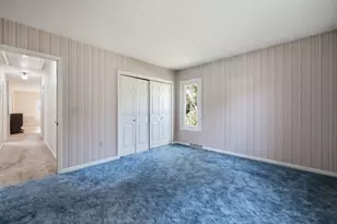 43 Pineridge Dr, Westfield, MA 01085 - Photo 21