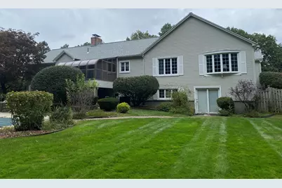 43 Pineridge Dr, Westfield, MA 01085 - Photo 7