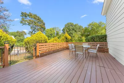 84 Hampson St, Dracut, MA 01826 - Photo 29