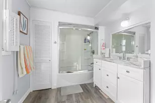 84 Hampson St, Dracut, MA 01826 - Photo 13