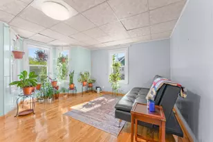 84 Hampson St, Dracut, MA 01826 - Photo 9
