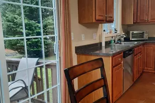7 Jaclyn Ln, Pembroke, MA 02359 - Photo 3
