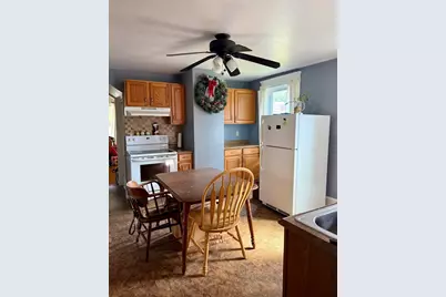 250 Conway Street, Greenfield, MA 01301 - Photo 11