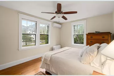 1929 Commonwealth Ave, Newton, MA 02466 - Photo 17