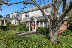 1929 Commonwealth Ave, Newton, MA 02466 - Photo 3