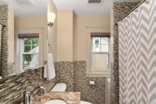 1929 Commonwealth Ave, Newton, MA 02466 - Photo 21