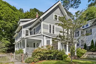 24 Poplar St, Melrose, MA 02176 - Photo 1