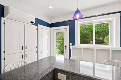 24 Poplar St, Melrose, MA 02176 - Photo 15