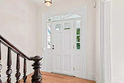 24 Poplar St, Melrose, MA 02176 - Photo 5