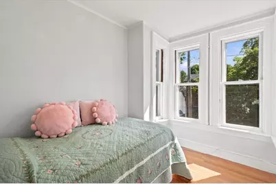 24 Poplar St, Melrose, MA 02176 - Photo 25