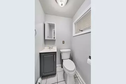 8 Birch Hill Ave, Wakefield, MA 01880 - Photo 11