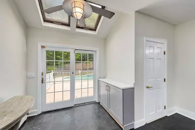 8 Birch Hill Ave, Wakefield, MA 01880 - Photo 7