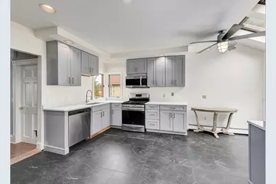 8 Birch Hill Ave, Wakefield, MA 01880 - Photo 5