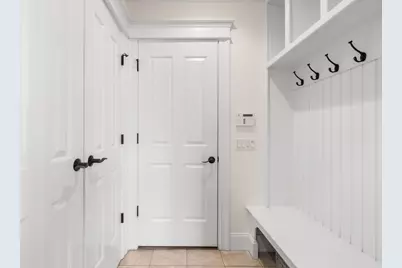 37 Wall St, Wellesley, MA 02481 - Photo 25