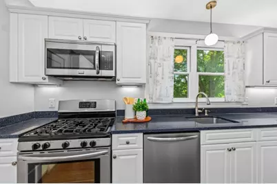 139 Warren Street #2, Arlington, MA 02474 - Photo 9