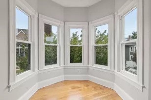 2 Holton St, Medford, MA 02155 - Photo 5