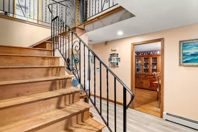 233 Lovers Ln, Haverhill, MA 01830 - Photo 9