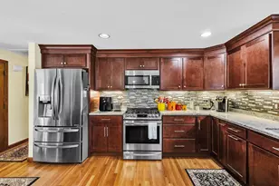 42 Melbourne Rd, Worcester, MA 01607 - Photo 11