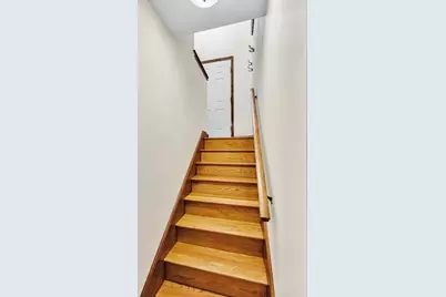 42 Melbourne Rd, Worcester, MA 01607 - Photo 23