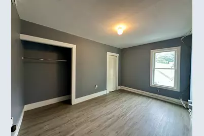 43 Lincoln St, Greenfield, MA 01301 - Photo 15