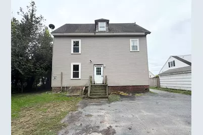 43 Lincoln St, Greenfield, MA 01301 - Photo 3