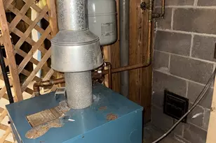 171 Huron Ave, Holyoke, MA 01040 - Photo 27