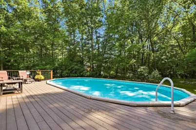 8 Joseph Rd, Hopkinton, MA 01748 - Photo 3