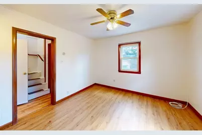 13 Cottage Park Ave, Cambridge, MA 02140 - Photo 27