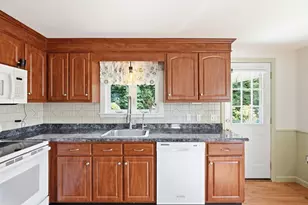12 Waterman Rd, Auburn, MA 01501 - Photo 7