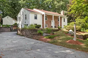 43 Windy Ridge Rd, Holden, MA 01522 - Photo 1